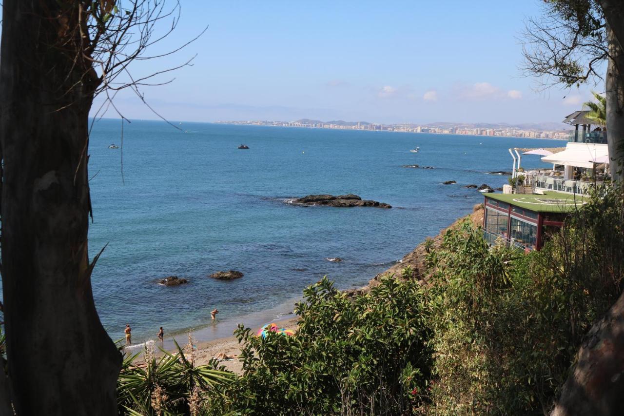 A Place Under The Sun And Near The Water Torremuelle Luaran gambar
