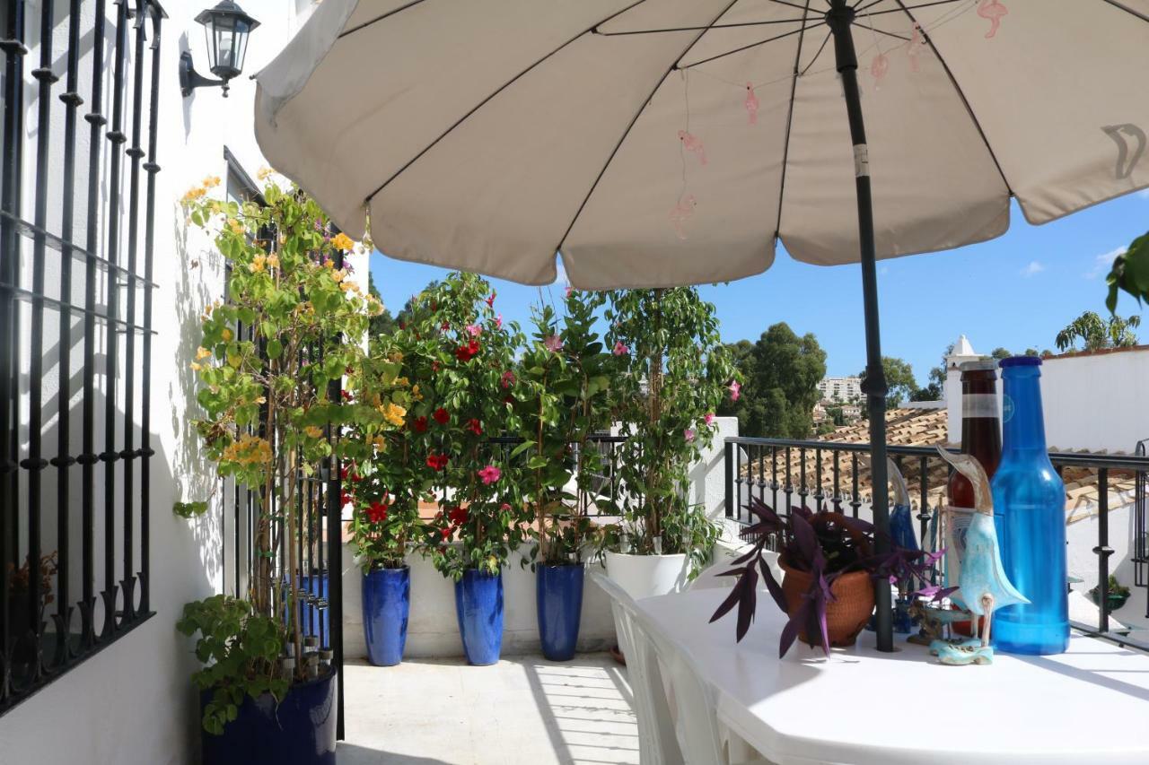 A Place Under The Sun And Near The Water Torremuelle Luaran gambar
